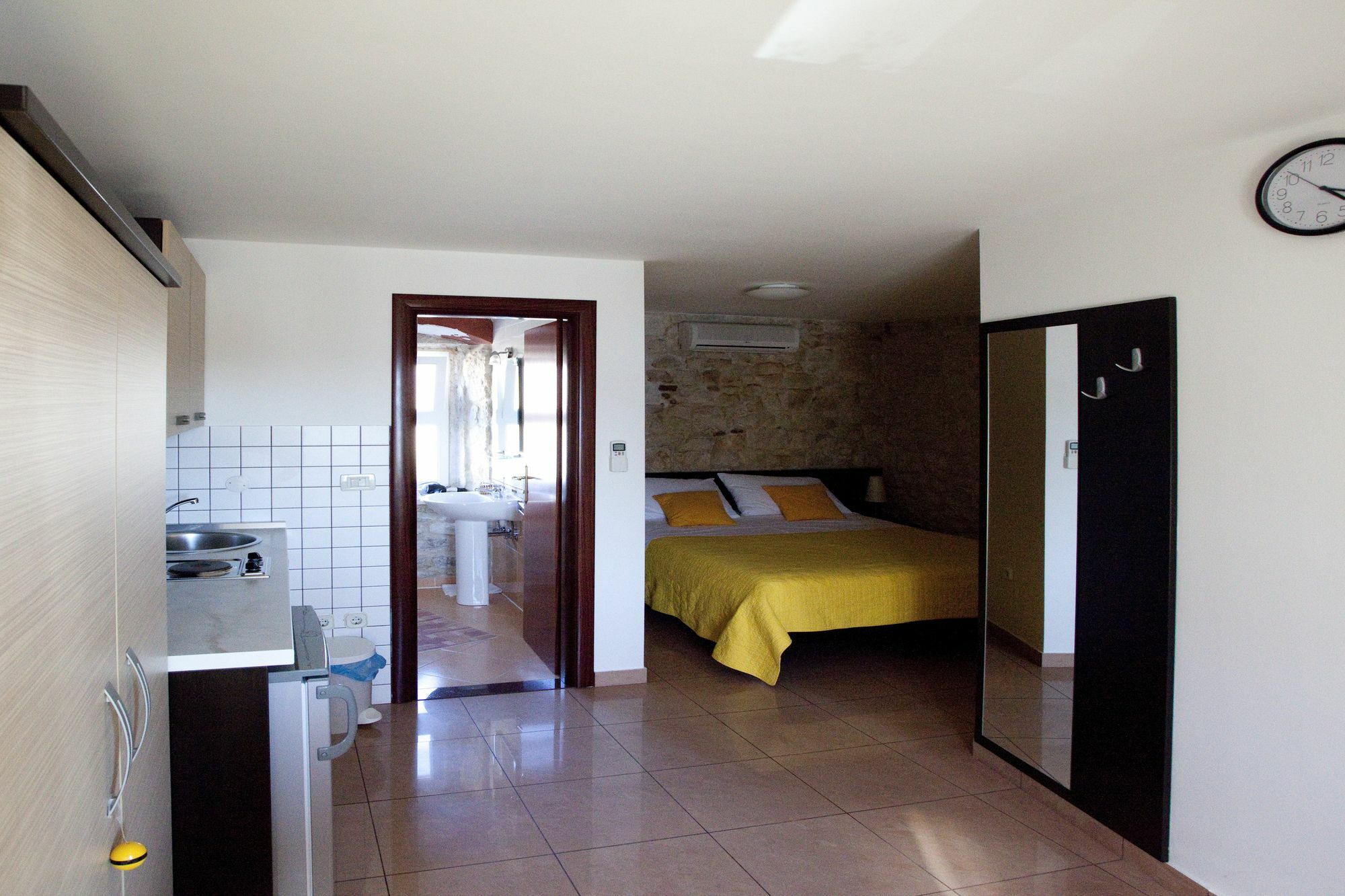 Apartments Riva Trogir Luaran gambar